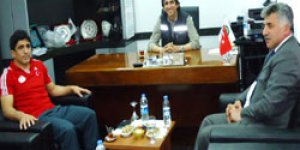 Kars’ın gururu Çimentoda