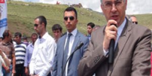 Buzağılara Yem, sahiplerine altın