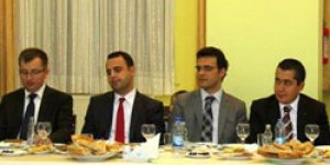 Kars Valisi’nden Veda Yemeği
