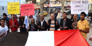 Mısır’da yaşananlar protesto edildi
