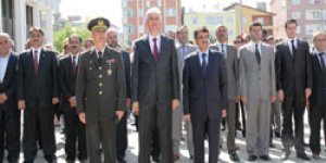 Kars’ın Fethi törenle kutlandı