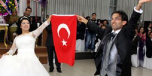 Akyıldırım ailesinin mutlu günü
