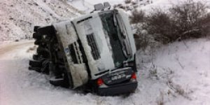 Kağızman’da Trafik Kazası: 2 Yaralı