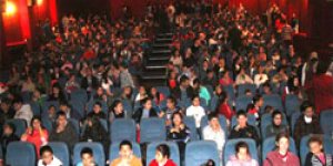 Öğrencilerin sinema keyfi