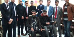 Veren elle alan eli buluşturdular