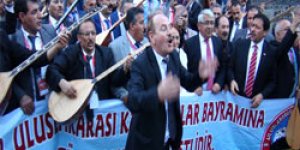 Bu Bayram Karsı Coşturdu
