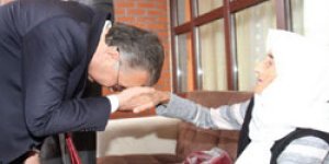 Devlet Babadan samimi davranış
