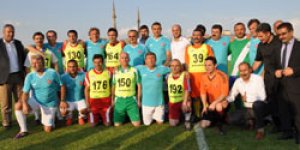 Futbolun ustaları Kars’ta