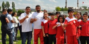 Kars’ta spor turu