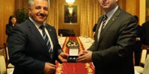 Arslan Meclis Başkanına Teşekkür Etti