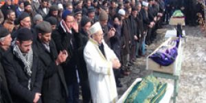 Oluklu köyünde gözyaşı sel oldu