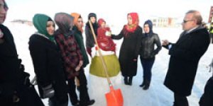 Kadına şiddeti kınadılar