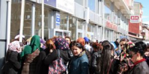 İş Yerini Kilitleyip Sırra Kadem Bastı