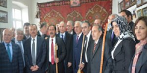 Bakan Ala Aşıklar Otağı’nda