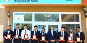İlim Yayma Cemiyeti Mezunlarını Verdi