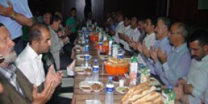 AK Parti il ve ilçe teşkilatı Kağızman’da iftar yemeğine katıldı