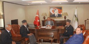 Gazilerden Valiye Ziyaret