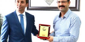 Akif Pektaş da veda etti