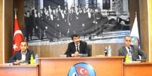 Mahallenin sorunları Belediye’de!