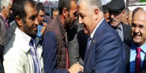 Adaylar Seçmene İstikrarı Anlatıyor