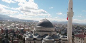Arapbaba Camii Cuma Namazında Açıldı