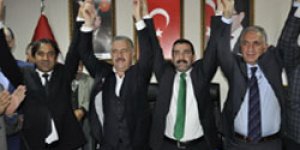 AK Parti’de Ahde Vefa Toplantısı