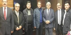 Azerbaycan Derneğinden Tebrik Ziyareti