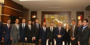 Ülkü Ocaklarından Tebrik Ziyareti