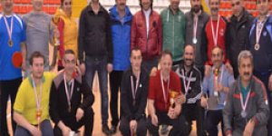 Çimento Fabrikası Tenis Turnuvası’nda