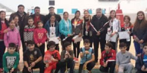 Kadınlar Günü’ne özel Badminton Turnuvası
