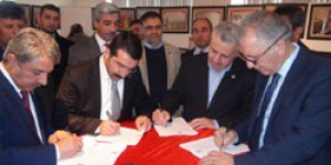 Çanakkale Resim Sergisi’nin açılışı yapıldı