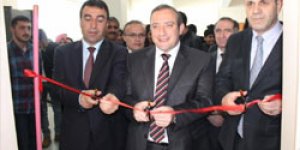 Sarıkamış Belediyesi’nden MYO’ya sınıf hizmeti