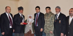 Kore Gazisinin Övünç Madalyası Eşine Verildi