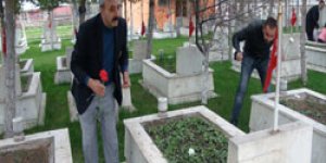 TÜRKAV 1 Mayıs’ta Şehitleri andı