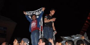 Kars’ta Beşiktaşlılar Sokağa Döküldü