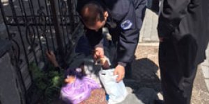 Türk Polisinden Örnek Davranış