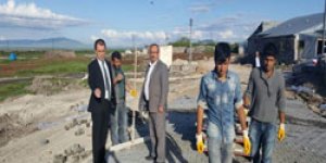 Köylüler Çamurdan Kurtulyor