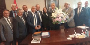 Karaçanta Bakan Arslan’ı ziyaret etti