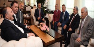 Kars Vakfı’ndan Bakan Arslan’a Ziyaret