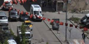 Ambulans ve itfaiyeye yol yok
