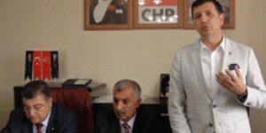 Biri Sustu Biri Konuştu