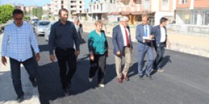 Asfalt çalışmaları devam ediyor