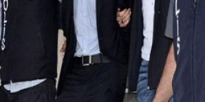 37 öğretmen gözaltına alındı