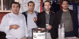 Meydanda Halka Hizmet Ediyorlar