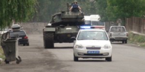 Halkın Tankı Kışlaya Döndü