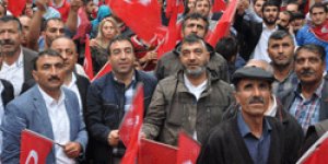 Kurşundan da yağmurdan da kaçmadılar
