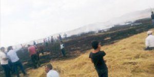 Kağızman’da ekili tarlalar yandı