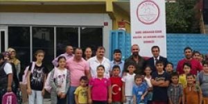 KAİDERden çocuklara kırtasiye desteği