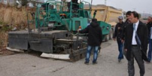 Selim’de sıcak asfalt çalışması başladı