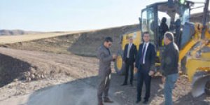 Dolu,Söğütlü Grubu Köy Yolunu İnceledi